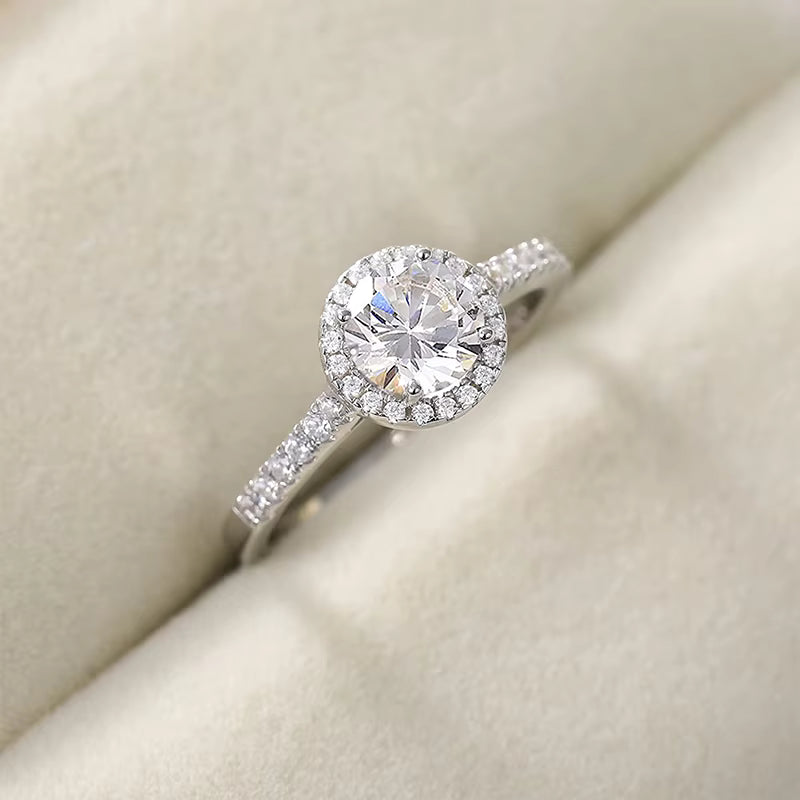 Ruth - 1.25CT Round Cut Halo